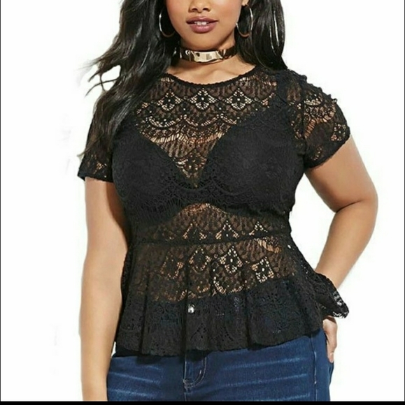 Forever 21 Tops - Lace Peplum top